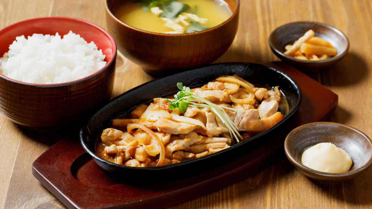  炭火焼干物定食　しんぱち食堂のこだわりポイントの写真1枚目