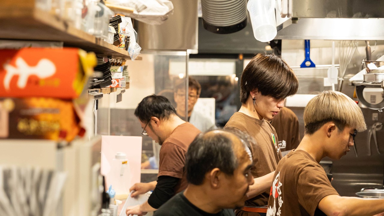 七輪焼鳥 一鳥で働く人の写真2枚目