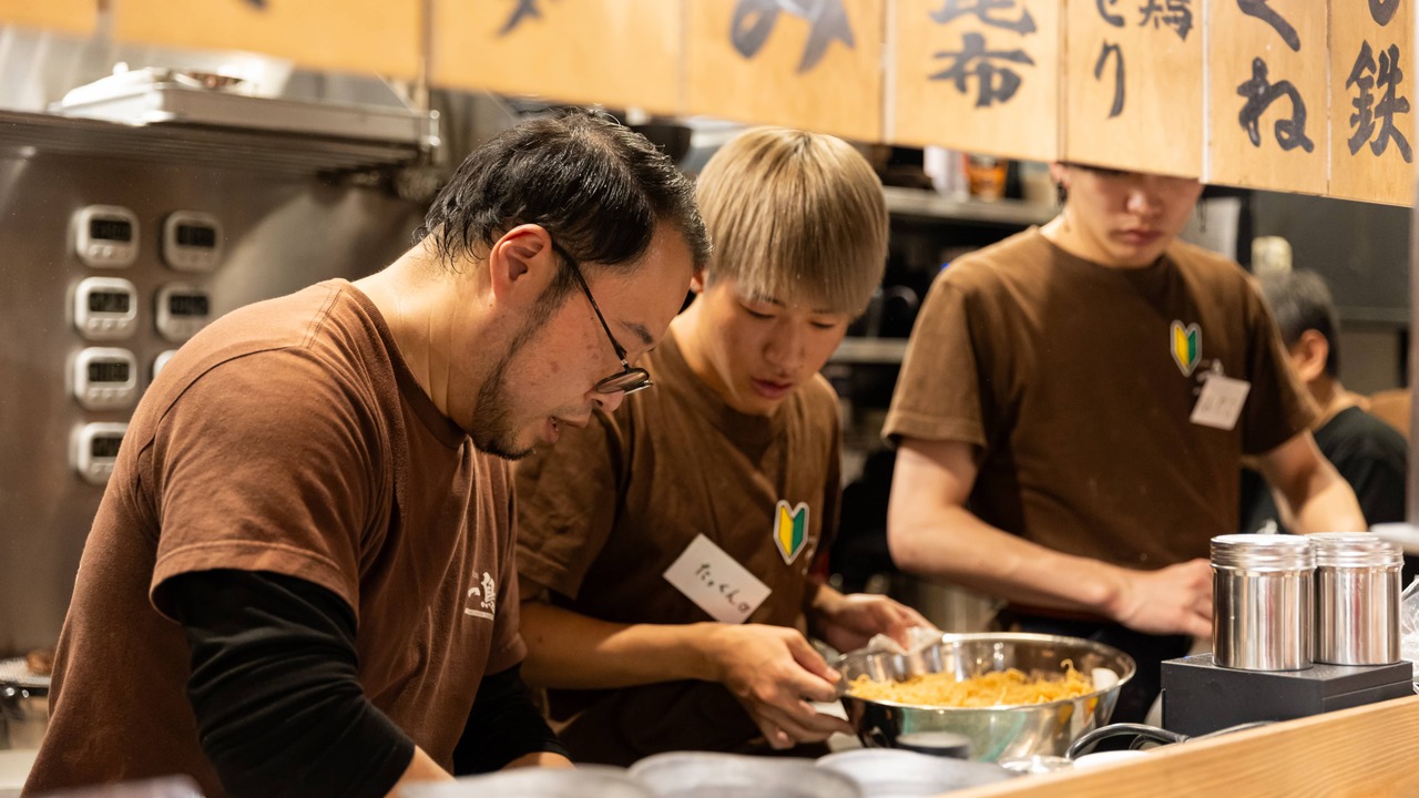 七輪焼鳥 一鳥で働く人の写真3枚目
