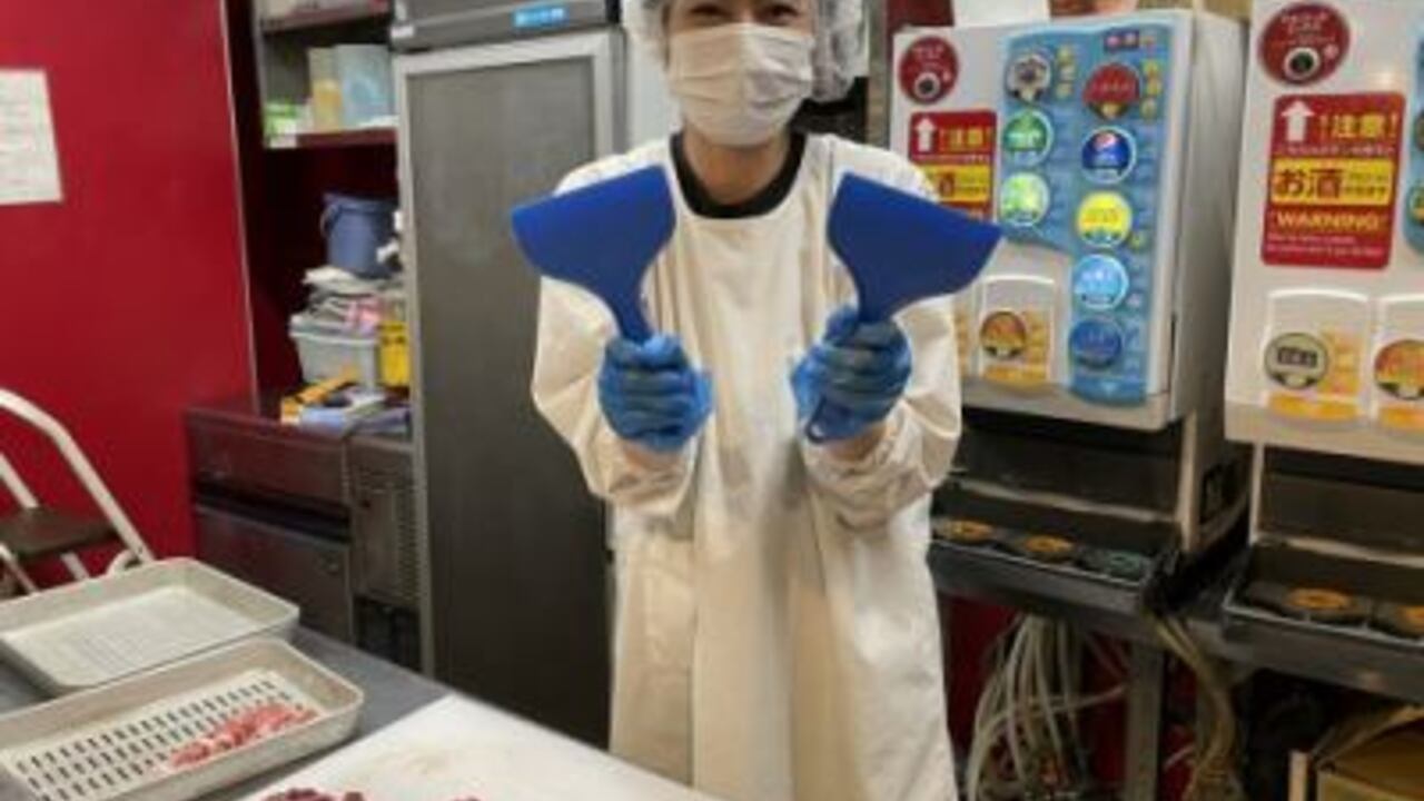 鳥貴族で働く人の写真3枚目