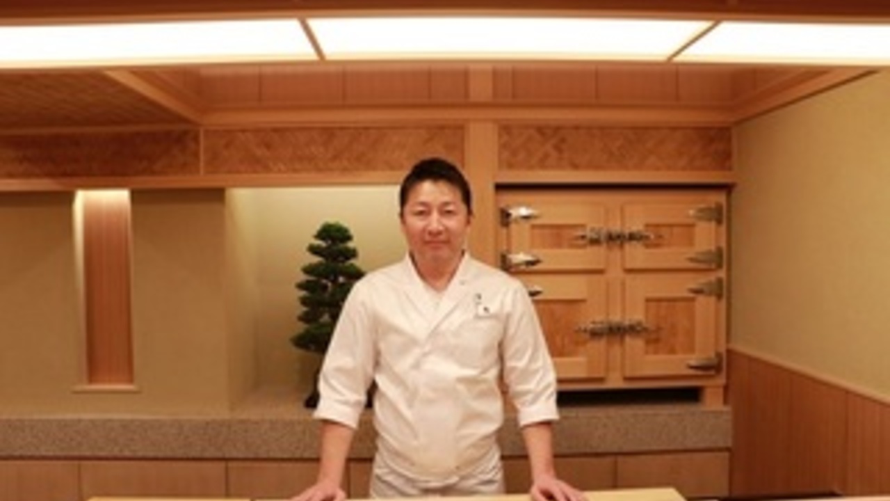 鮨きのしたで働く人の写真1枚目