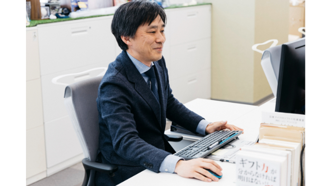 関連事業本部　C&C事業部で働く人の写真4枚目