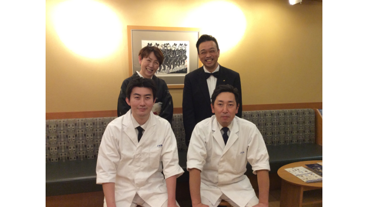 木曽路で働く人の写真2枚目