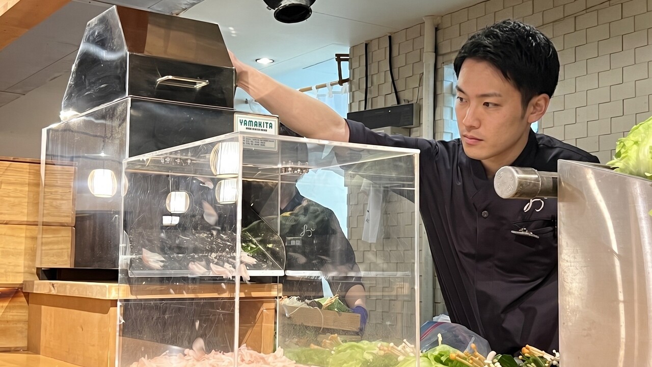 出汁しゃぶ おばんざい おかか ～O・KA・KA～で働く人の写真1枚目