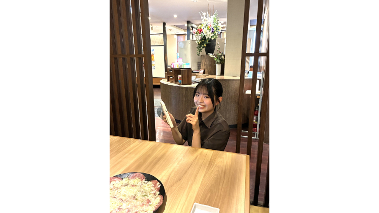 焼肉さんあいで働く人の写真3枚目