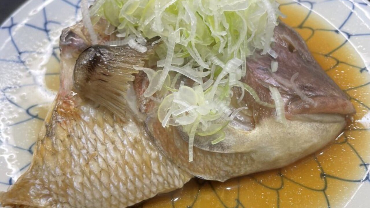 江ノ島　貝作で働く人の写真4枚目
