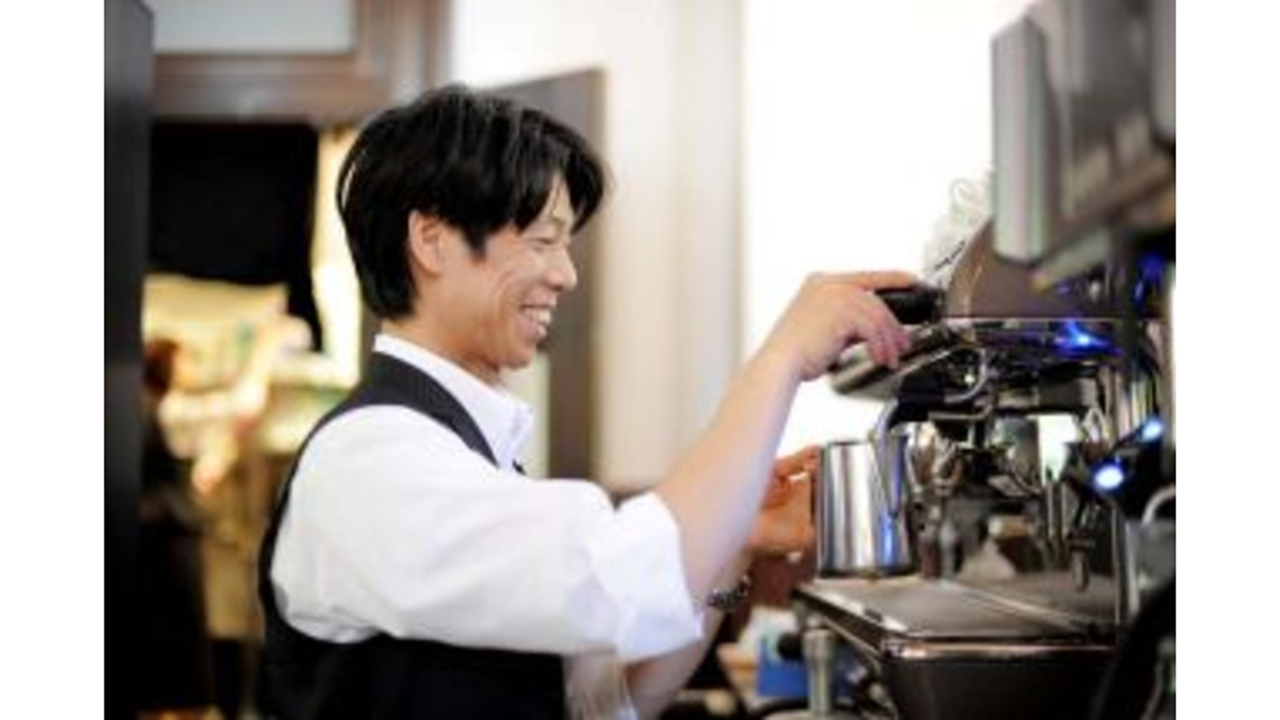 Cafe 1894で働く人の写真1枚目