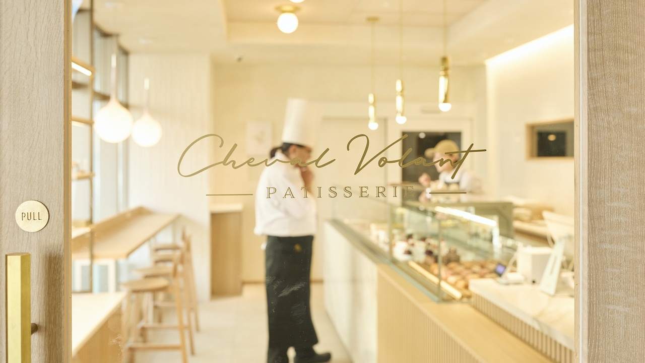 PATISSERIE Cheval Volantの事業内容の写真1枚目