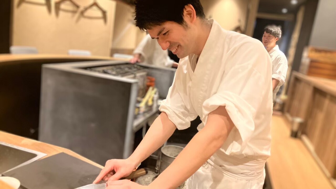 炭火焼鳥 いこかで働く人の写真4枚目