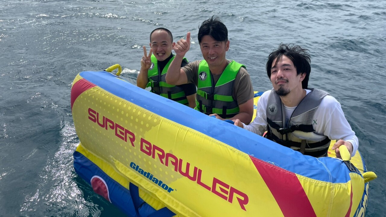 昭和ホルモンで働く人の写真2枚目