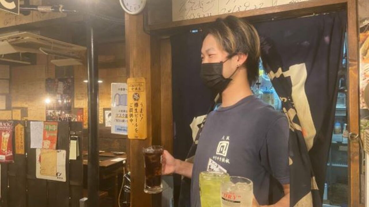 串かつ・お好み鉄板 ぼんくら酒場で働く人の写真2枚目