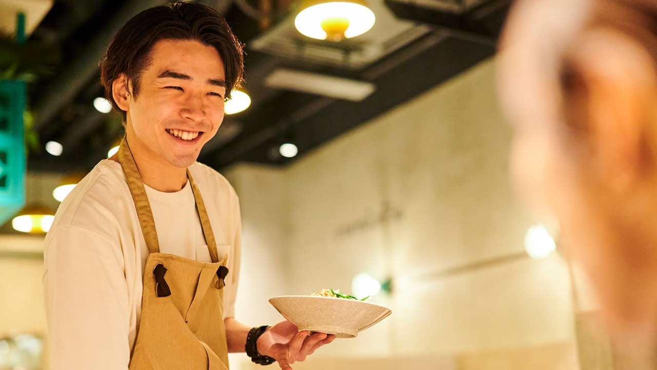 タイ食堂　くるみで働く人の写真3枚目