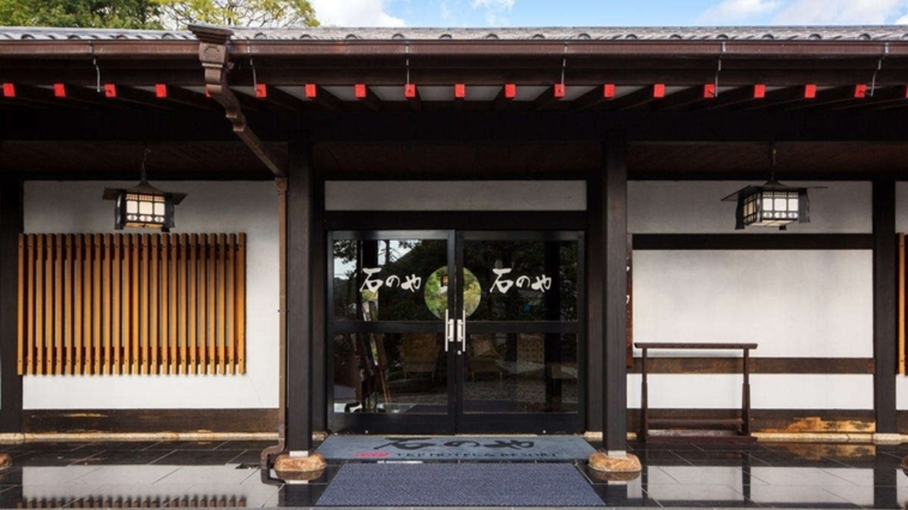 石のやで働く人の写真4枚目