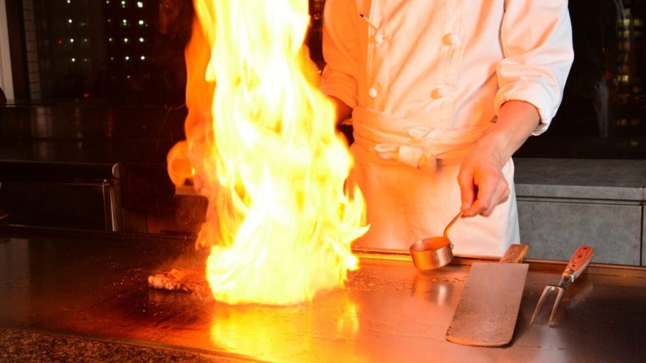 ベイサイドホテルアジュール竹芝で働く人の写真3枚目