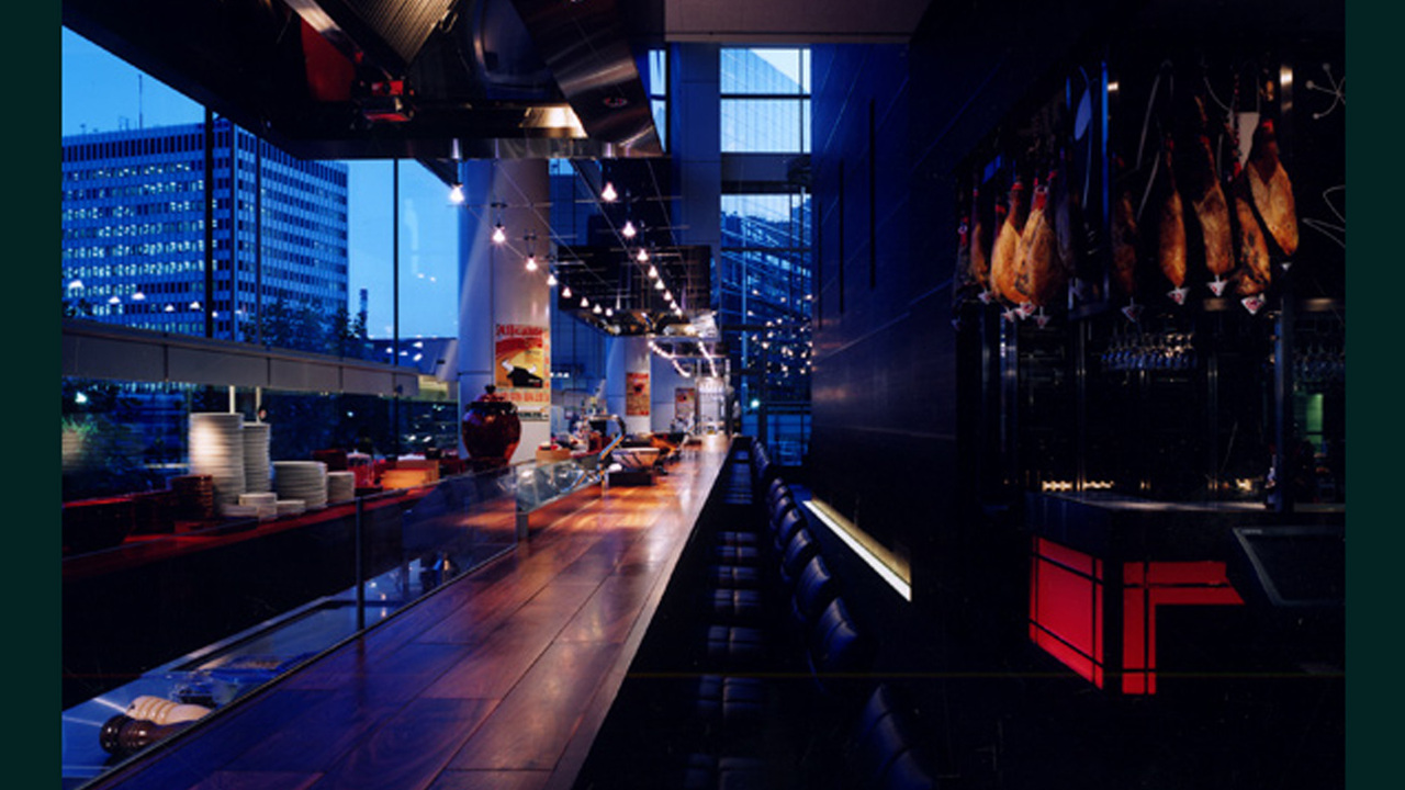 BAR de ESPANA Muyで働く人の写真1枚目