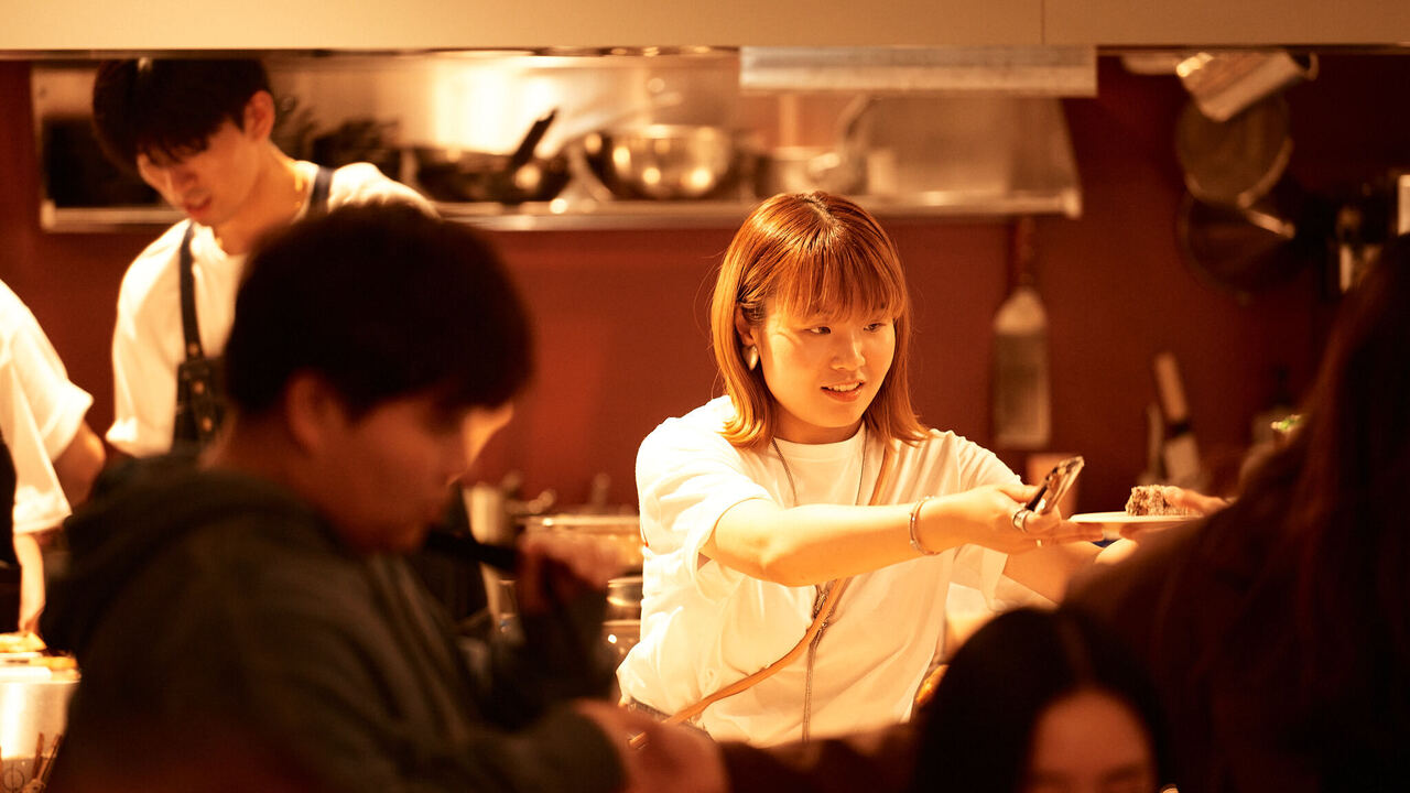 WPÜ SHINJUKUで働く人の写真3枚目