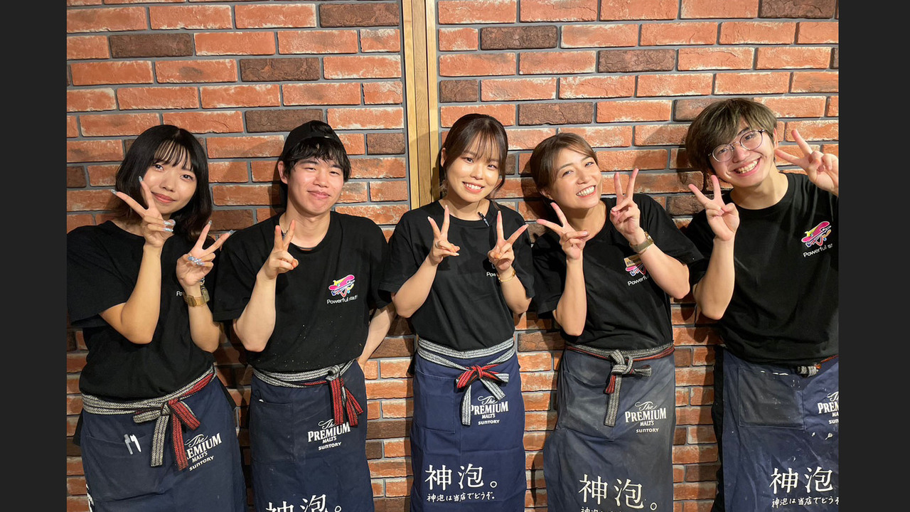 よし臓 で働く人の写真2枚目