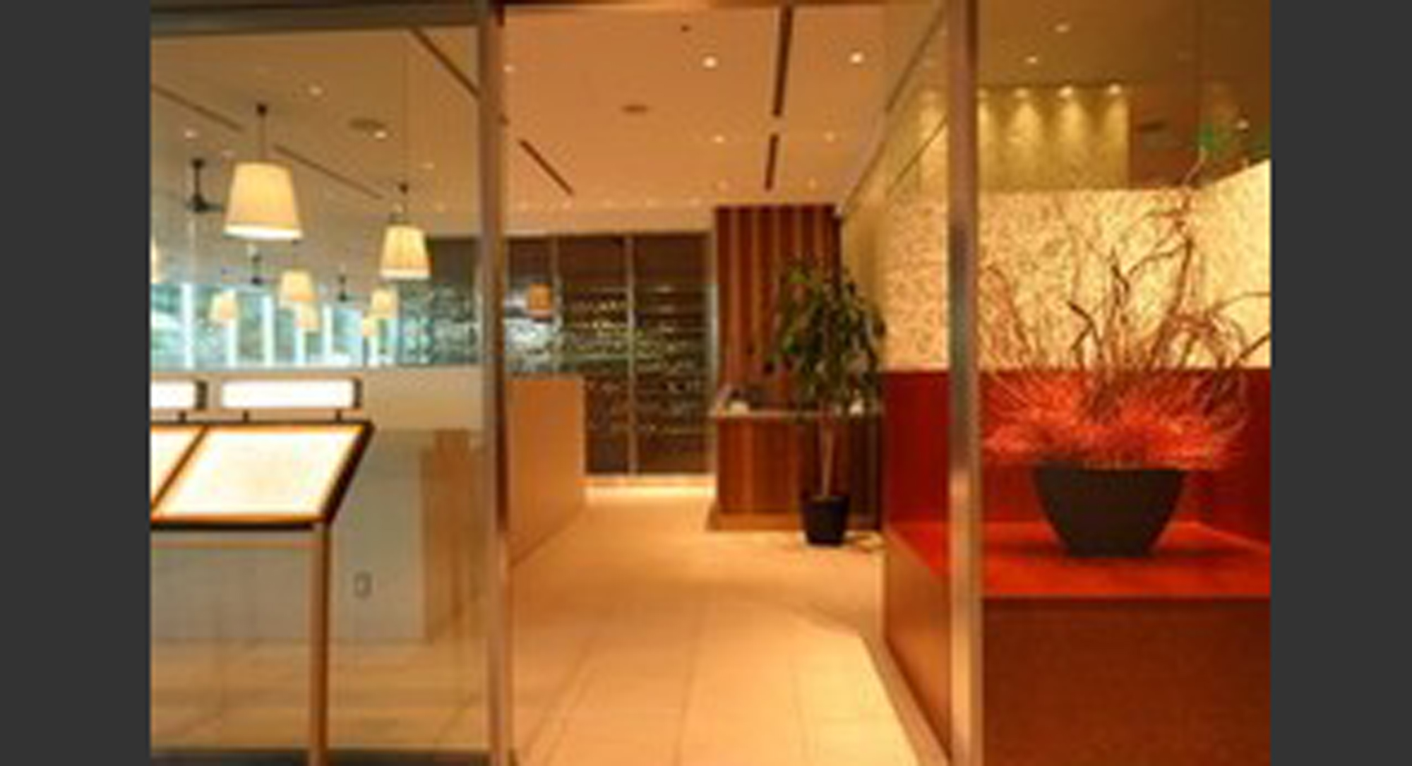 株式会社アターブル松屋-I PRIMI 3枚目