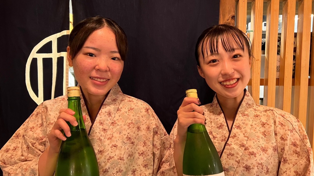 牛タンと蕎麦のさえ木で働く人の写真1枚目