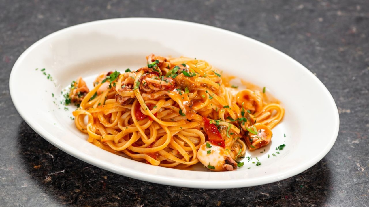 TATA BAR RESTAURANT CAFEの事業内容の写真2枚目