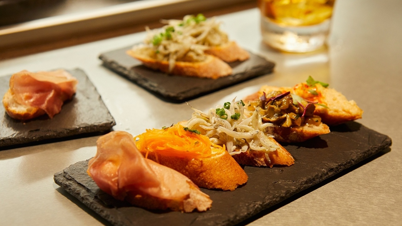 MORETHAN TAPAS LOUNGE -Spanish-の事業内容の写真4枚目