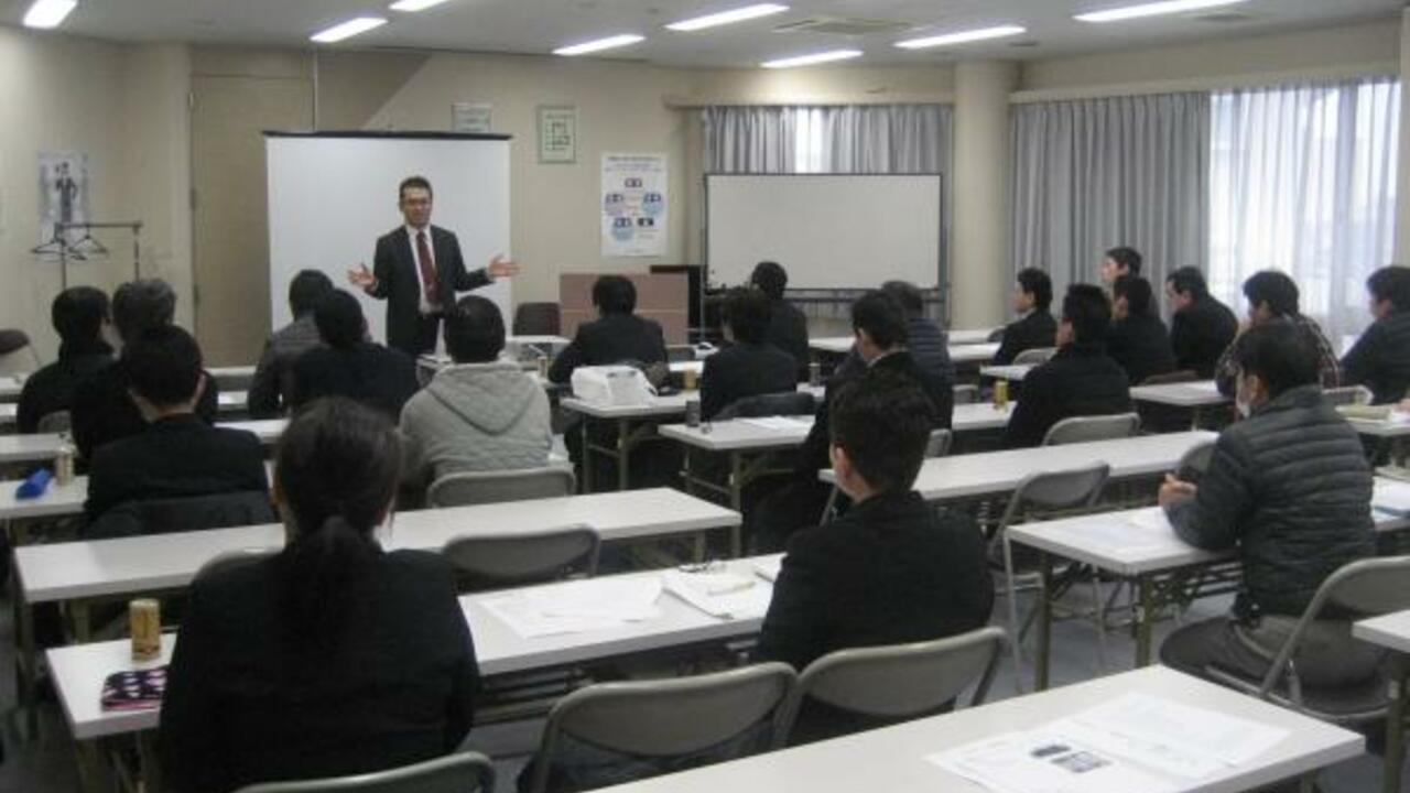 株式会社関西フーズで働く人の写真4枚目