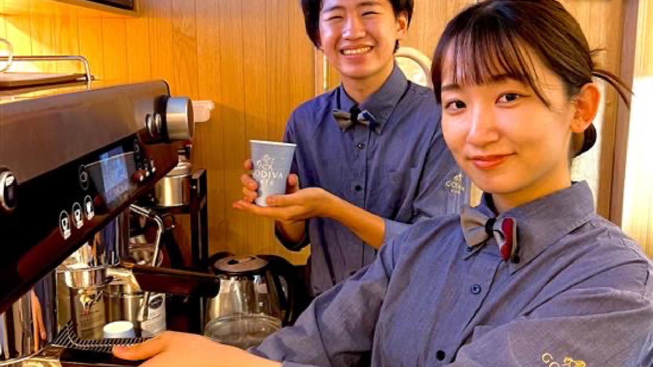 ゴディバジャパン株式会社で働く人の写真1枚目