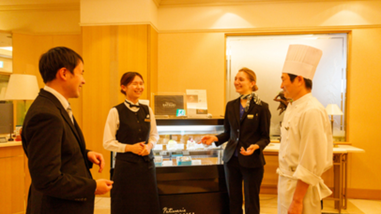 HRTニューオータニ株式会社 NASPAニューオータニで働く人の写真2枚目