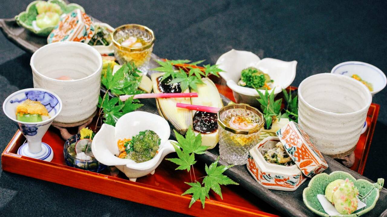 有限会社山神温泉湯乃元館で働く人の写真4枚目