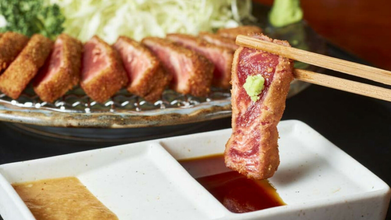 株式会社牛かつもと村で働く人の写真3枚目