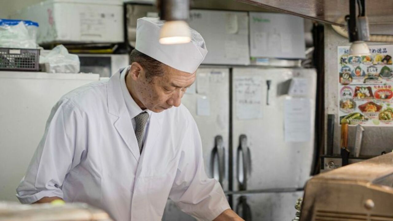 株式会社 駅前で働く人の写真3枚目