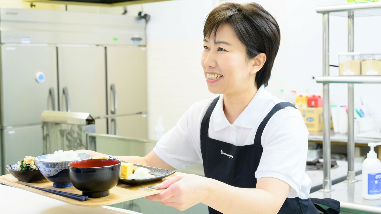 レッドホーストラスト株式会社で働く人の写真2枚目