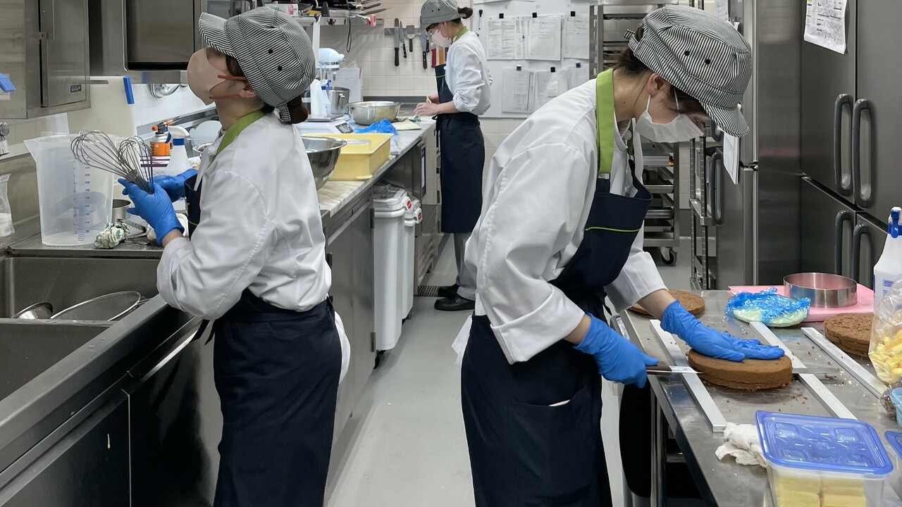 株式会社池田ホテルマネジメントで働く人の写真3枚目