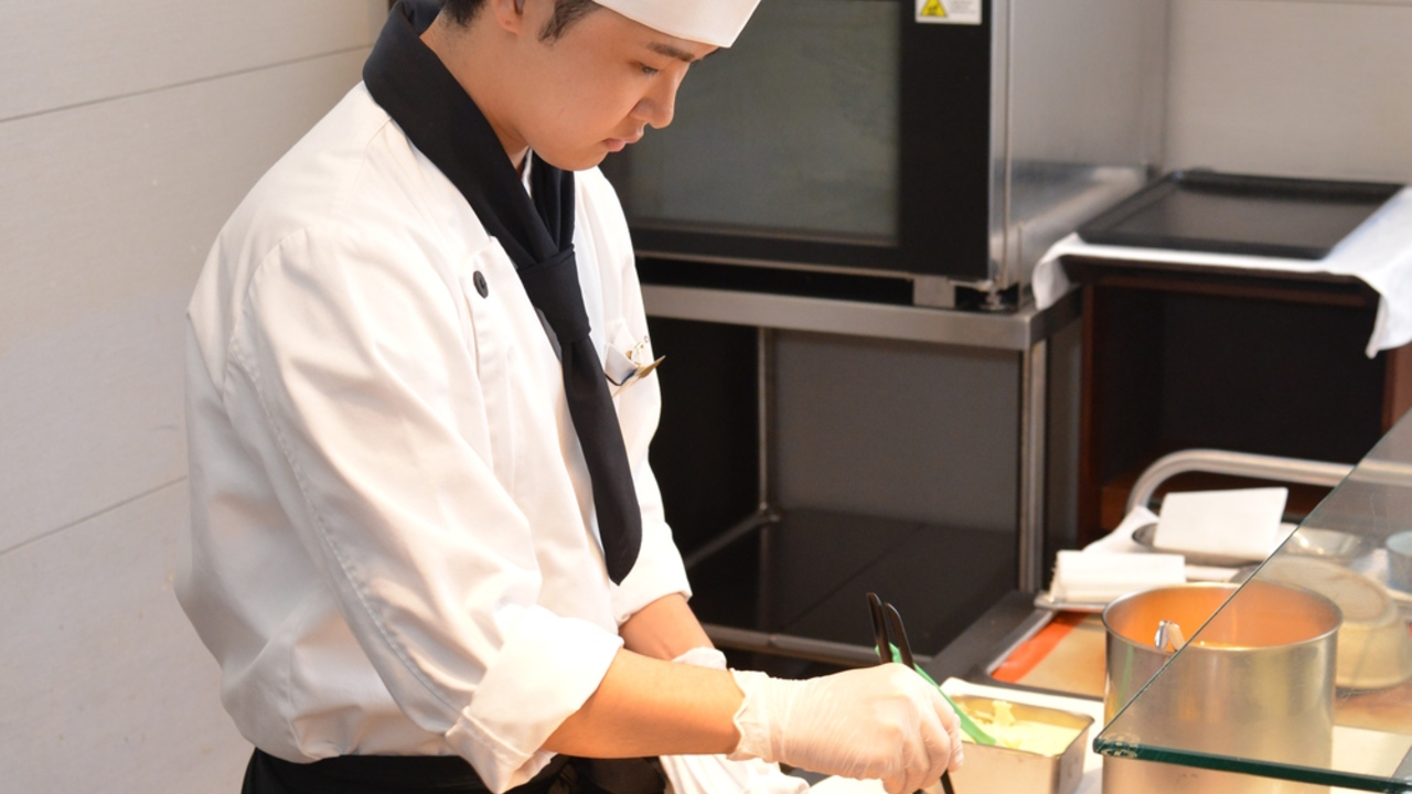 株式会社リーガロイヤルホテル東京で働く人の写真1枚目