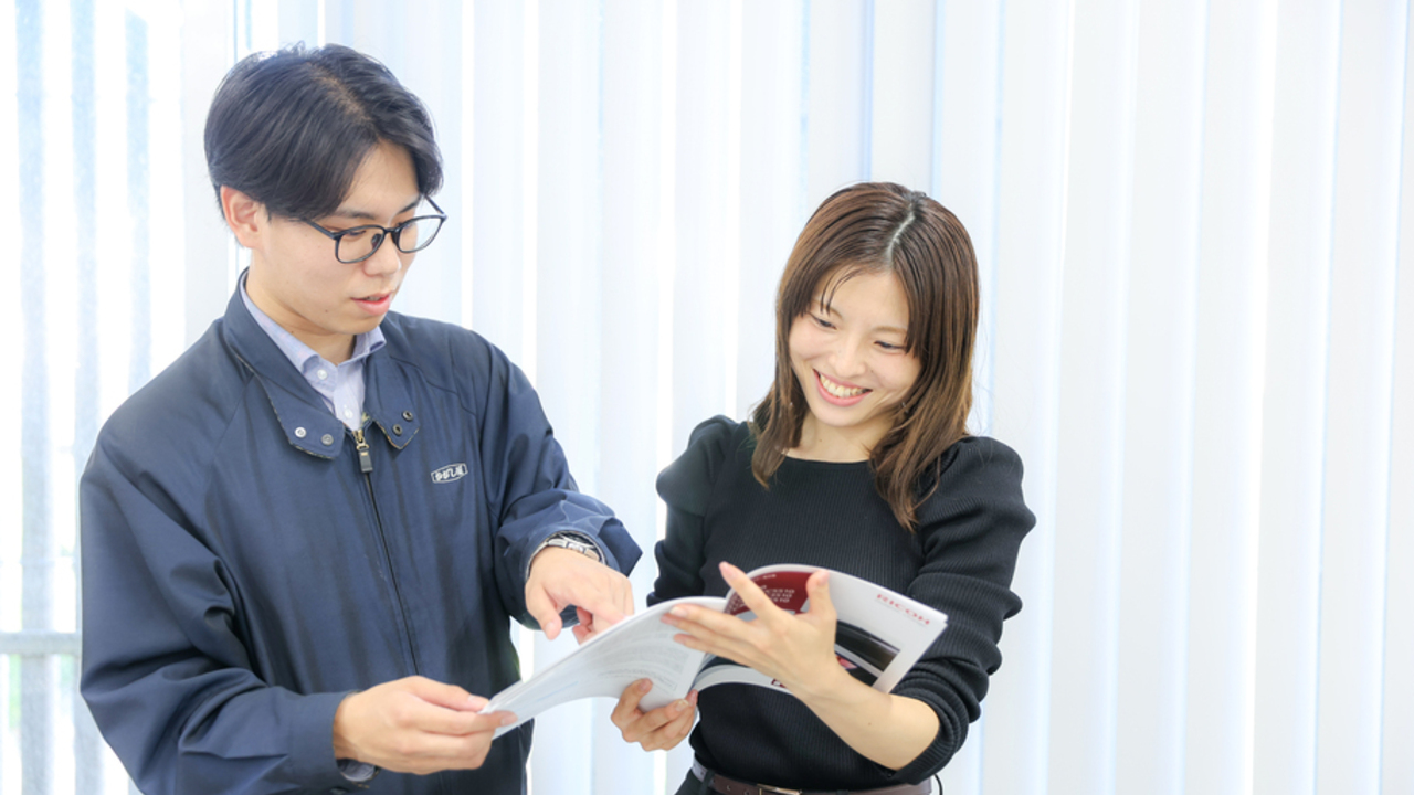 株式会社かがし屋で働く人の写真1枚目