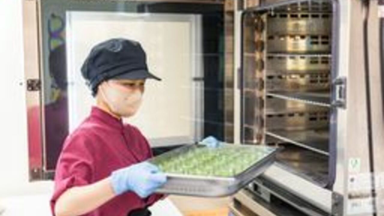 株式会社潮田商事で働く人の写真1枚目