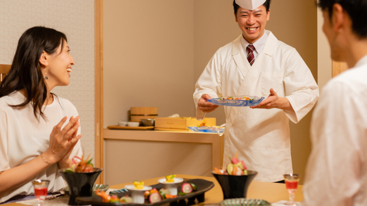 株式会社あぶらや燈千で働く人の写真1枚目