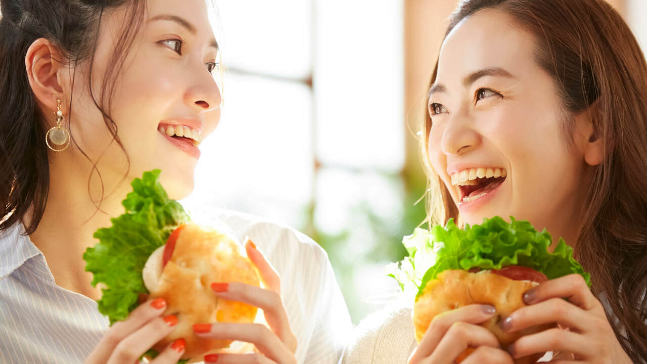 有限会社盛月堂で働く人の写真1枚目