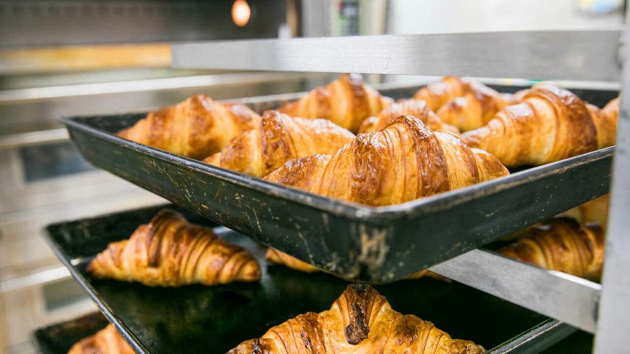 有限会社盛月堂の事業内容の写真1枚目