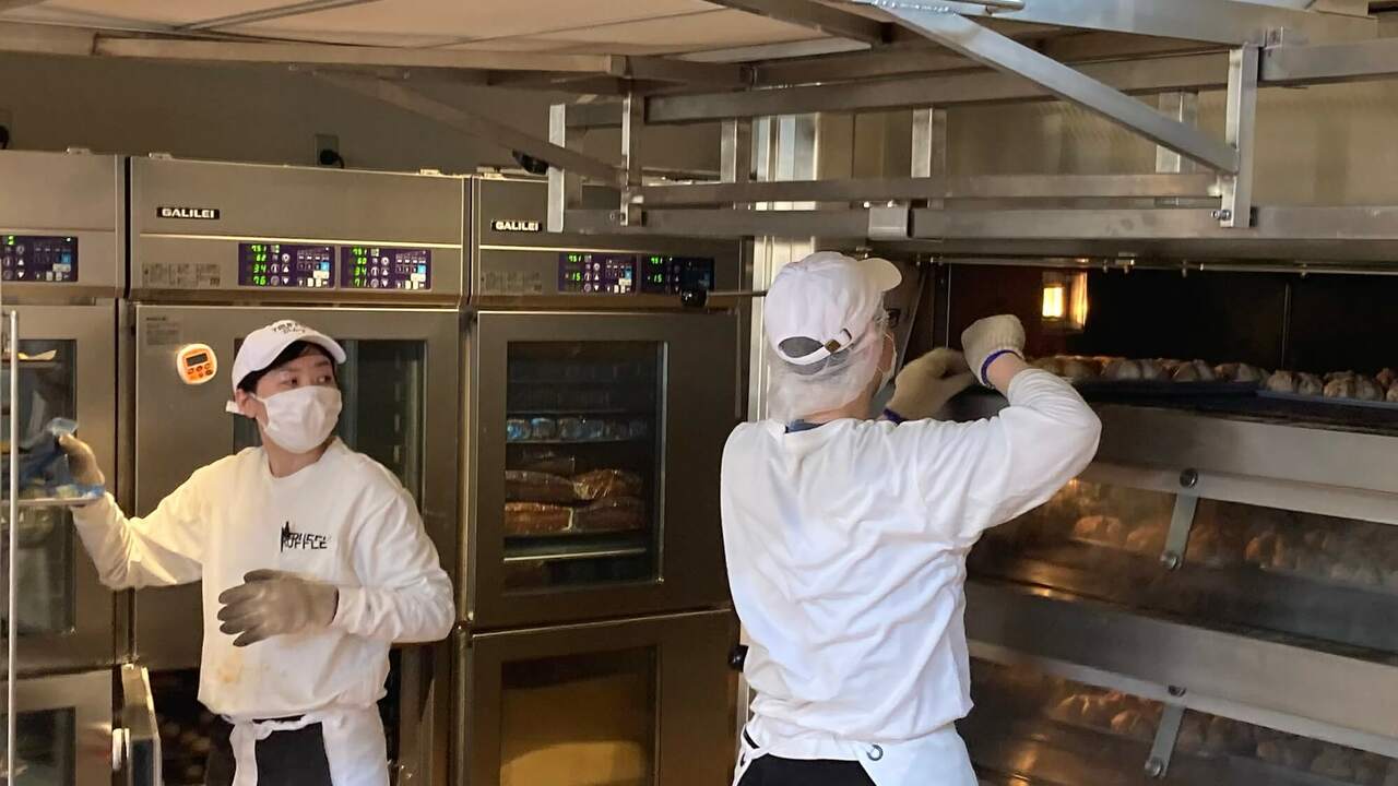 SHOWA CORPORATION株式会社で働く人の写真1枚目