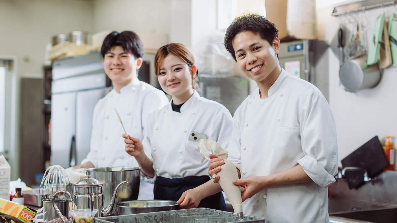 株式会社サムシングフォーで働く人の写真2枚目