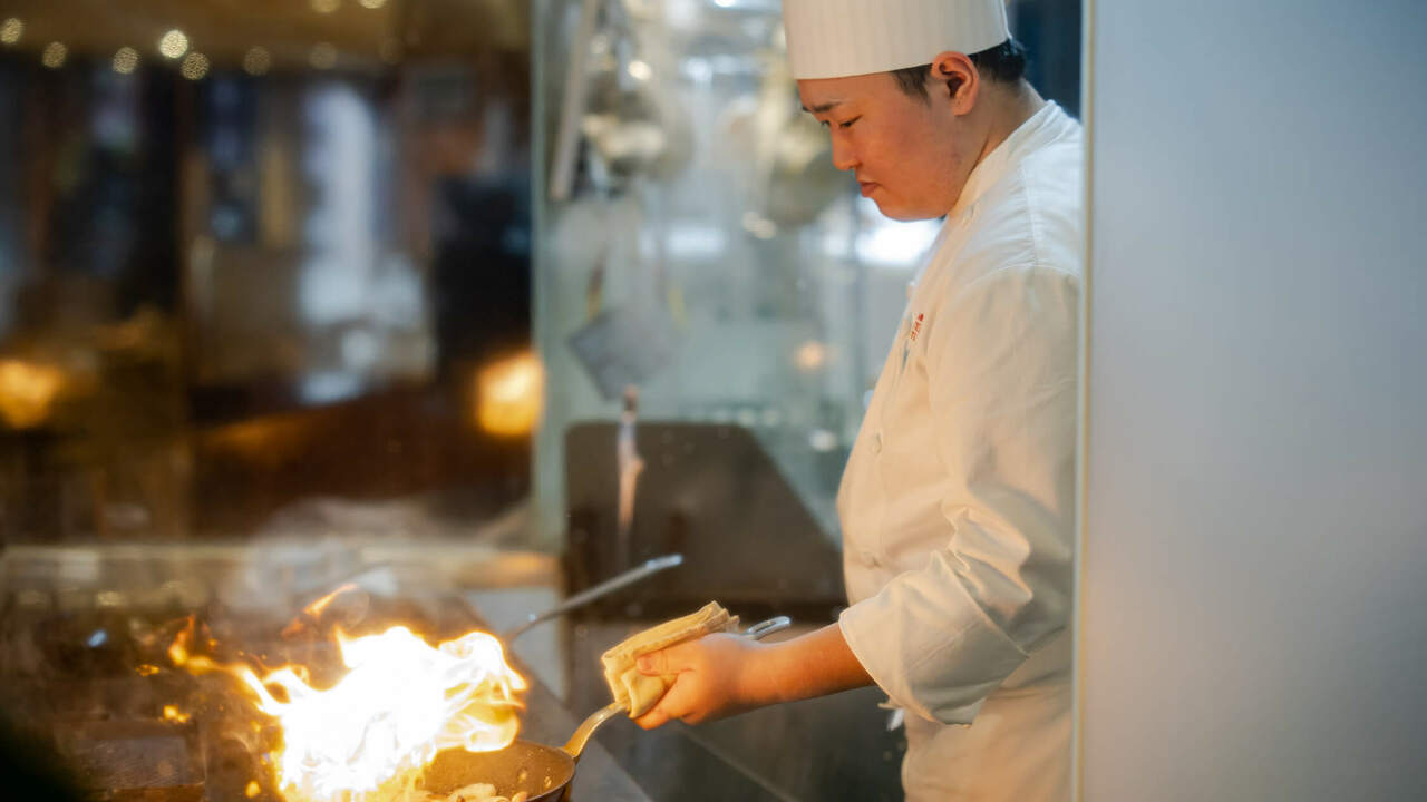 株式会社熊本ホテルキャッスルで働く人の写真4枚目