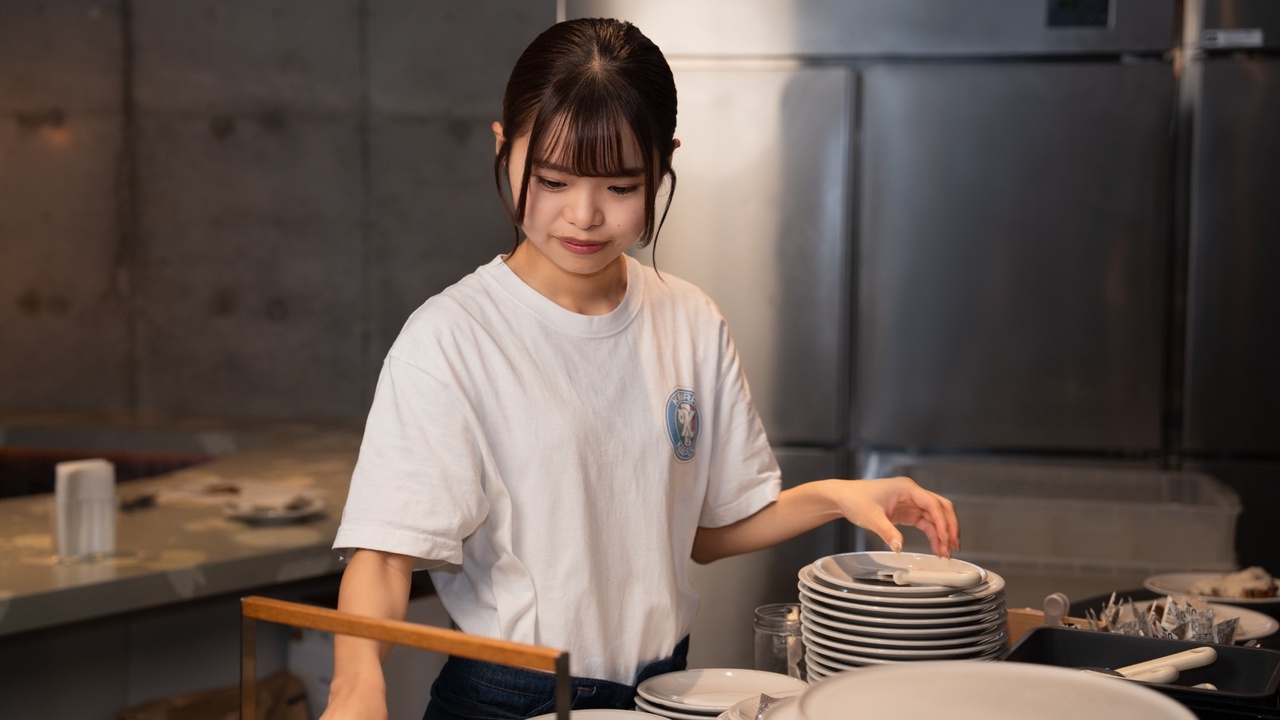 株式会社ヨンヒャクドで働く人の写真2枚目