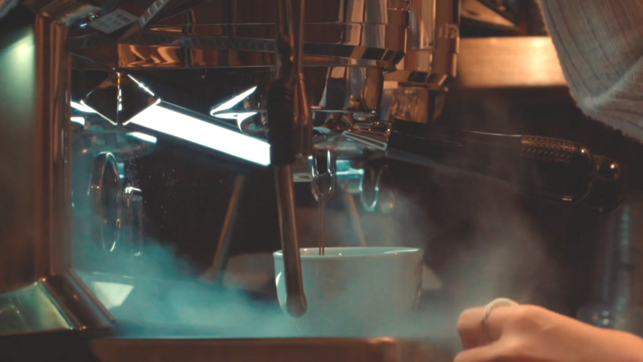 スクールバストレーディング株式会社の事業内容の写真1枚目