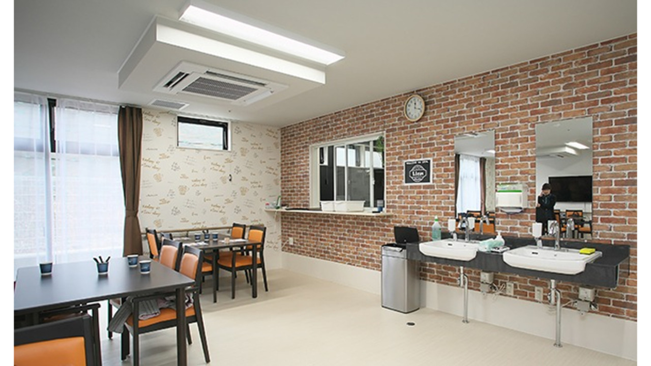 株式会社優心の事業内容の写真2枚目