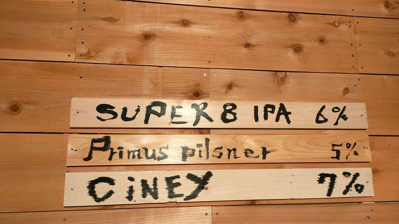 ユーラシア・トレーディング株式会社で働く人の写真1枚目