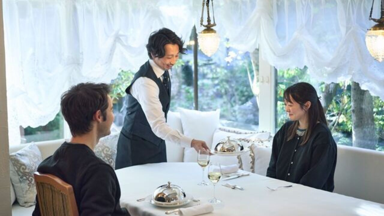 有限会社シュール・ジャポンの事業内容の写真1枚目