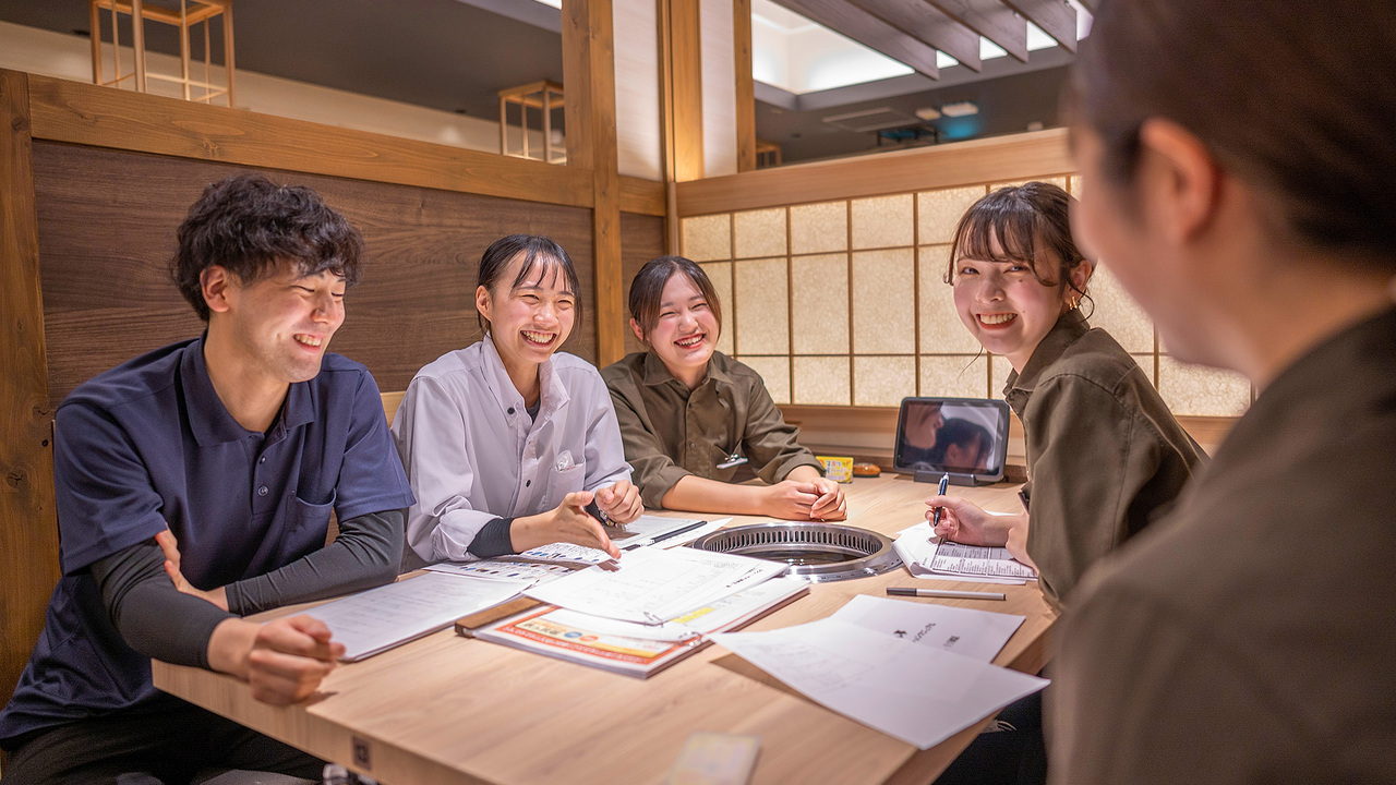 株式会社ナショナルフーズで働く人の写真1枚目