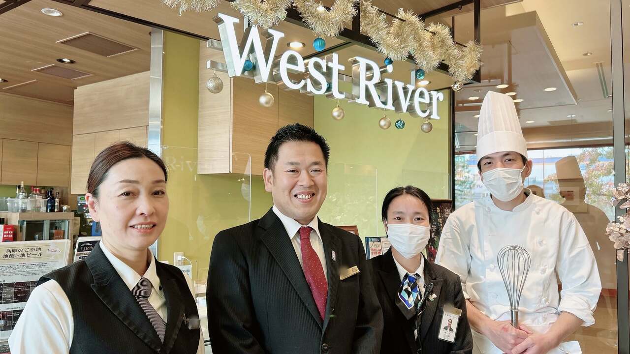 株式会社ジェイアール西日本ホテル開発で働く人の写真1枚目