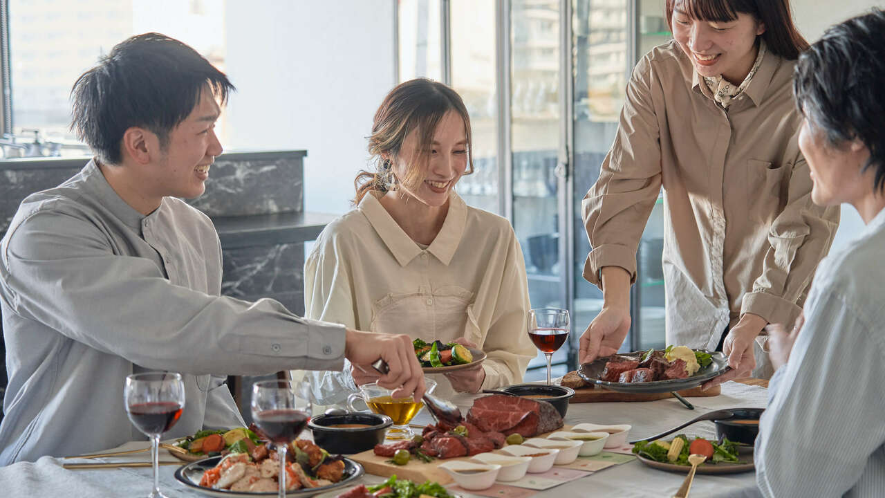 株式会社デクノバースで働く人の写真1枚目